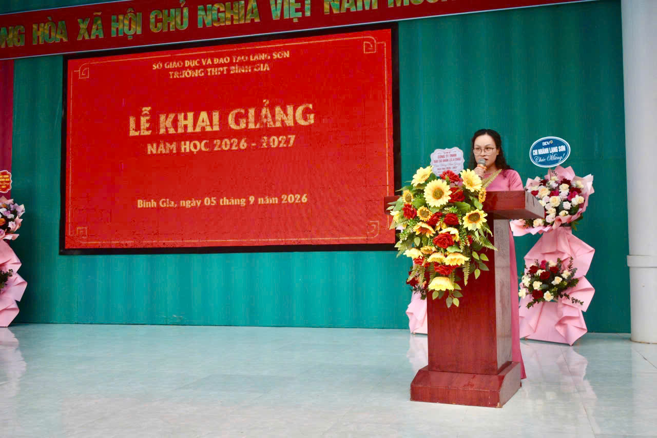 MÙA THU NGÀY KHAI TRƯỜNG