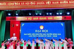 Văn nghệ chào mừng Đại hội khuyến học huyện Bình Gia lần thứ V nhiệm kỳ 2023-2028